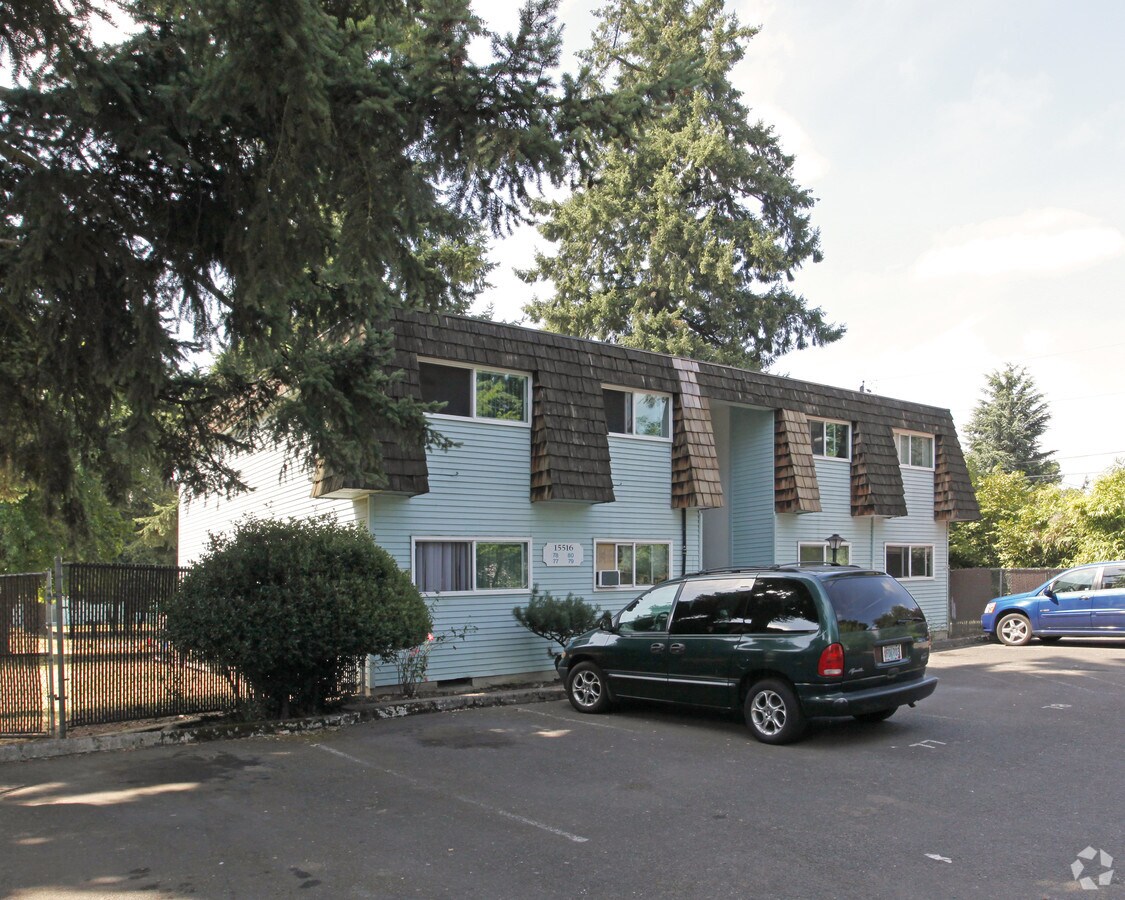 Photo - La Tourelle Apartments