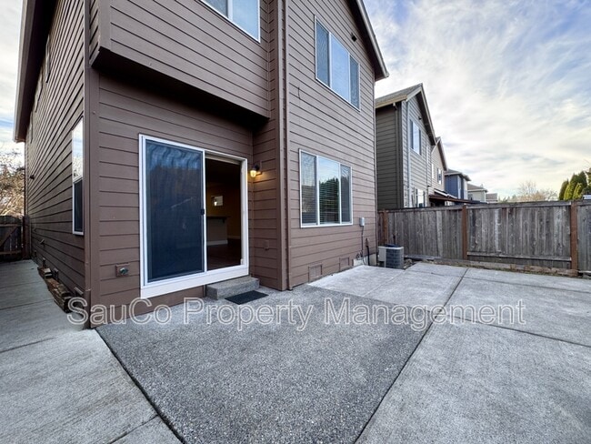 Photo - 4017 SE Lone Oak St