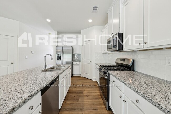 327 Townley Rd