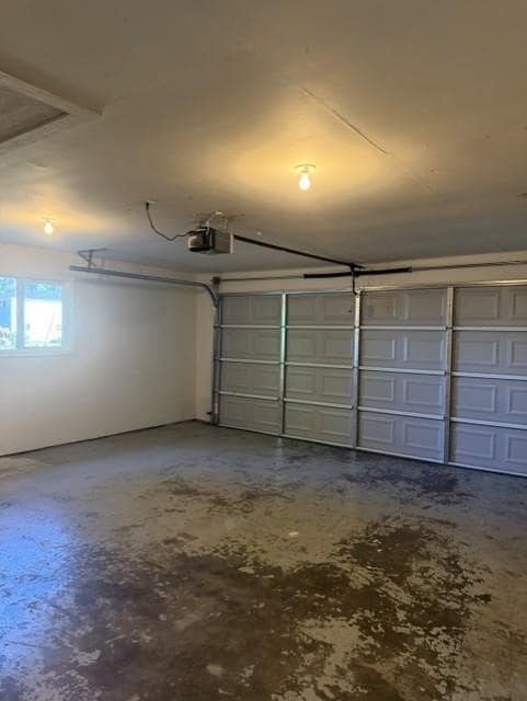 Photo - 965 SW Lincoln Rd