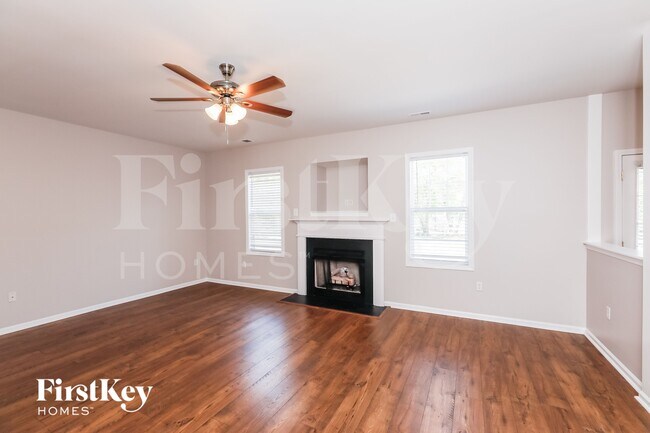 Photo - 3000 Semmes Ln