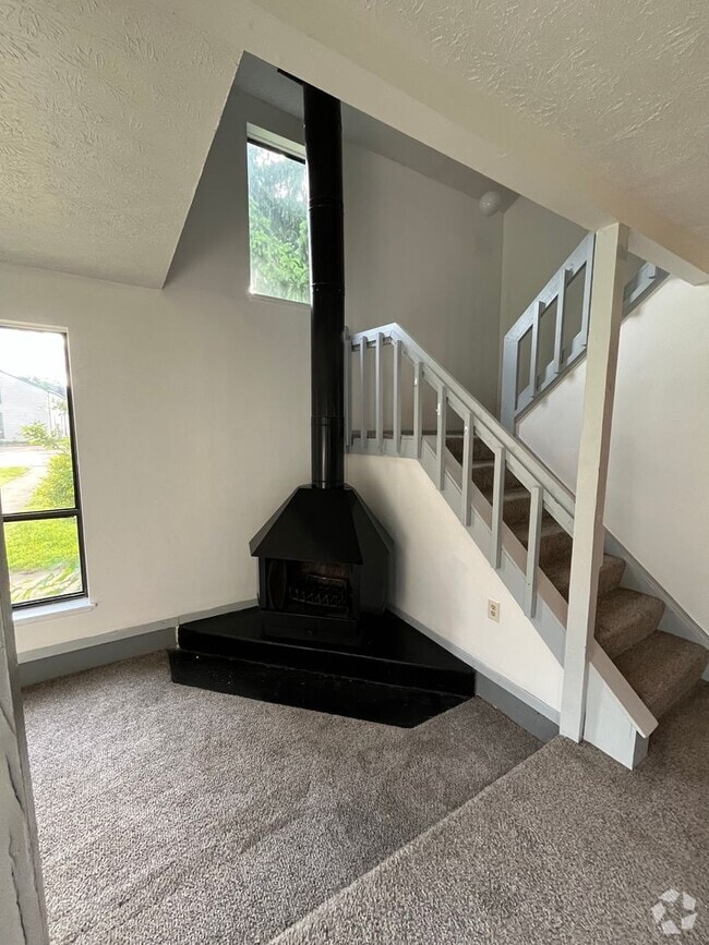 Building Photo - 1820 Anton Dr Unit 29 Rental