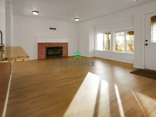 Photo - A beautiful 4 bed and 2 bathroom house for rent
