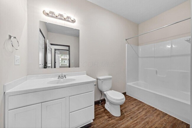 Photo - 5109 Hutchison St Unit 1 Bedroom