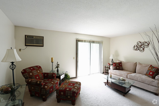 Ridgewood of Perrysburg Apartments - Perrysburg, OH | ForRent.com