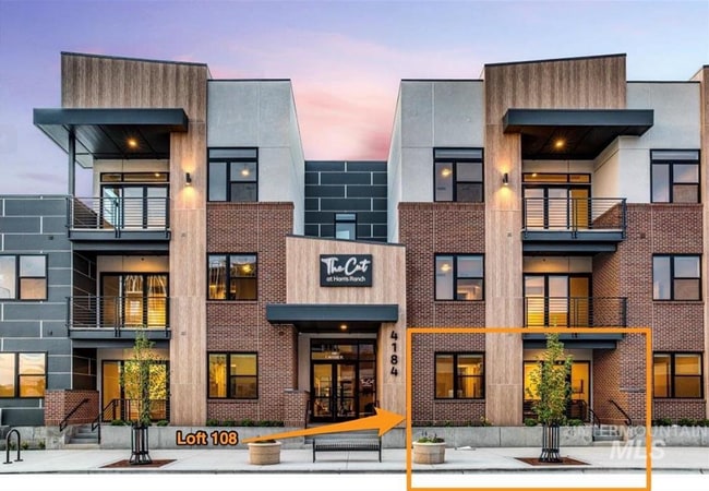 Stylish 1 Bed, 1 Bath Main-Level Condo in ... - Stylish 1 Bed, 1 Bath Main-Level Condo in ...