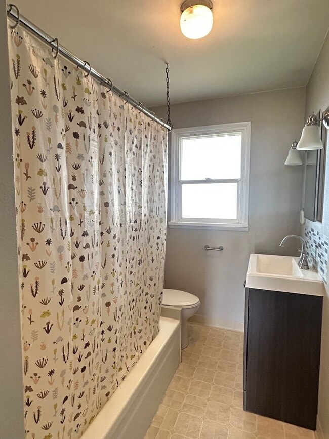 Photo - PL001-1504/ 1506 NW Vine St-Zachary Unit PL001- 1504 NE Vine