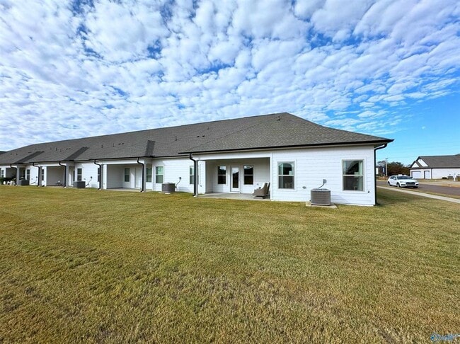 Photo - 12665 Whitcomb Cir