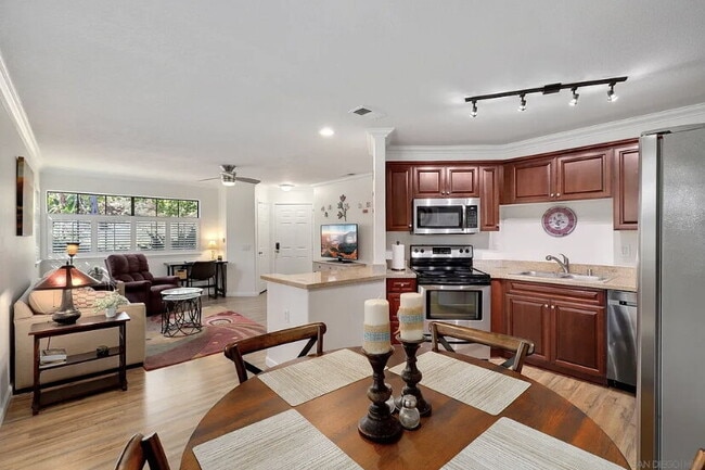 Building Photo - unit located in a private location within ... Rental
