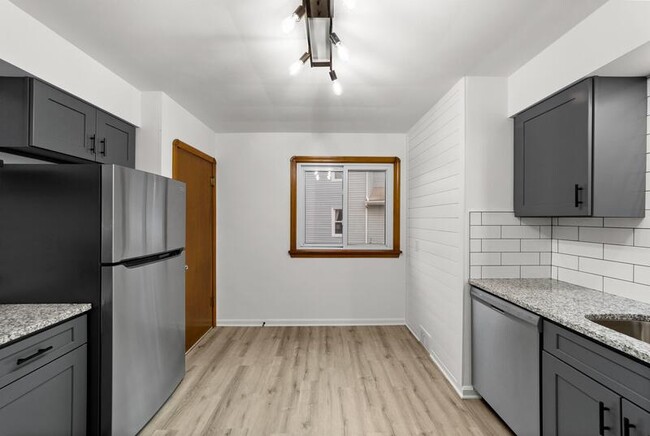 Photo - 6229 Stanbury Rd Condo