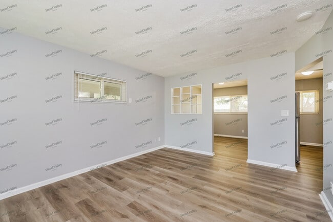 Photo - 8838 Cabot Dr