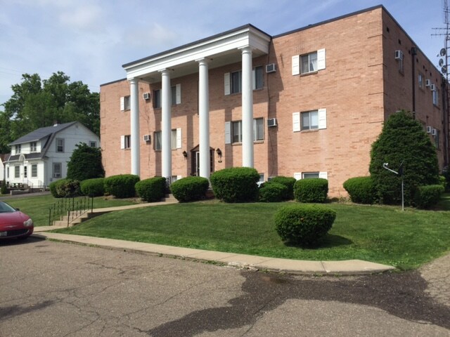 Parkway Manor Apartments - Parkway Manor Apartments