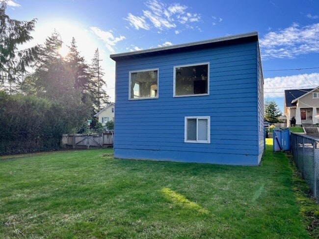 Photo - 1918 Unit 2673