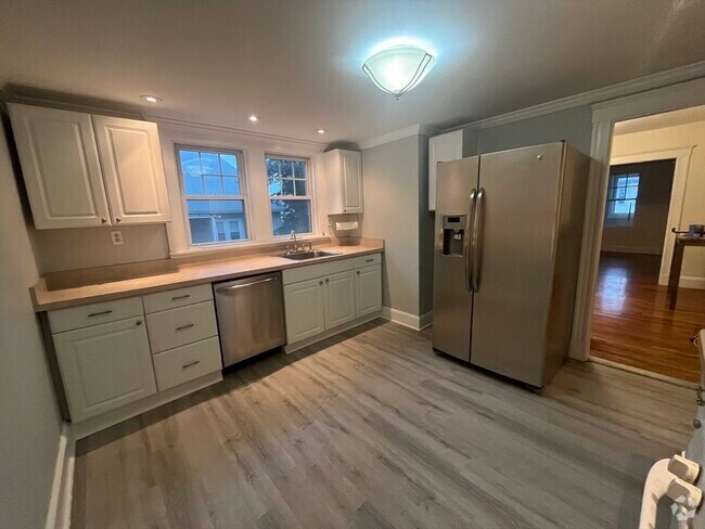 Building Photo - 38 Olcott St Unit 1 Rental