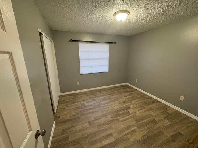 Photo - 21514 Campbell Dr Unit 21512