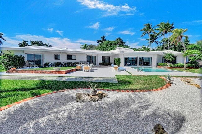 Photo - 9101 N Bayshore Dr