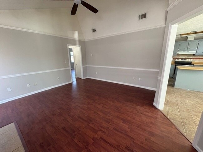 Photo - 3909 Almon Dr