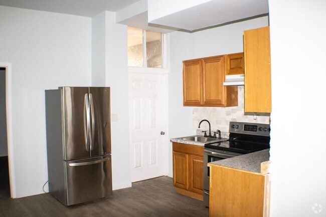 Building Photo - 112 W Coal St Rental