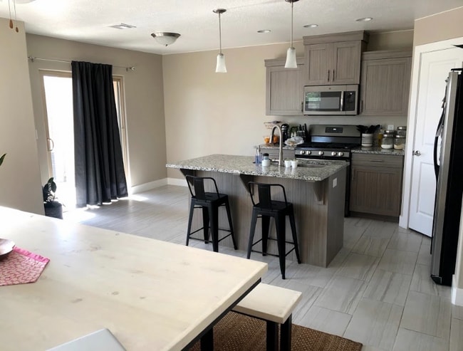 Photo - 3239 S 840 E