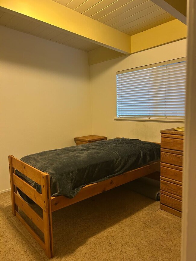 Photo - 1147 Dedi Ave Unit 2