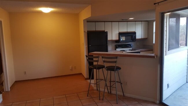 Photo - 2500 Burleson Rd Unit 221