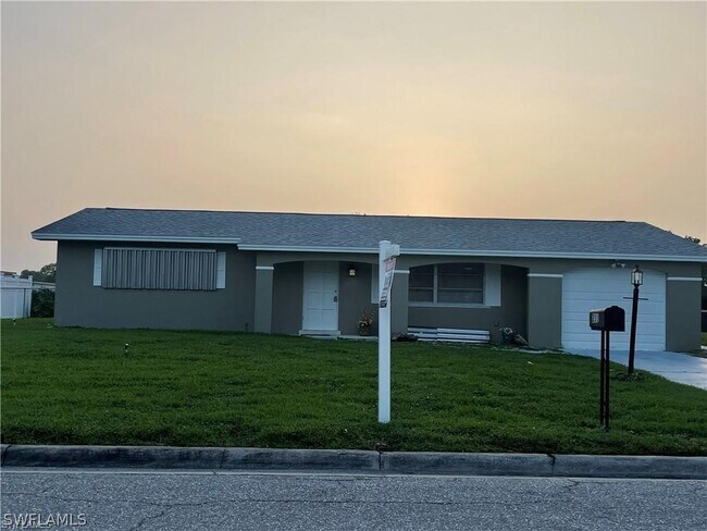 Photo - 211 S Lake Dr