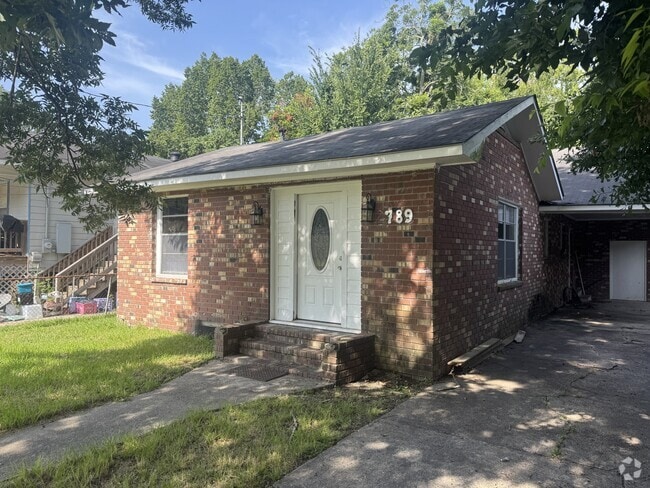 Building Photo - 2789 Sheldon Dr Rental