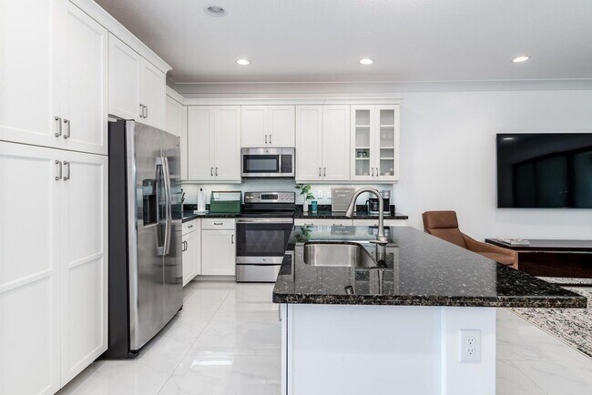 Photo - 8092 Lemon Serpentine Ln