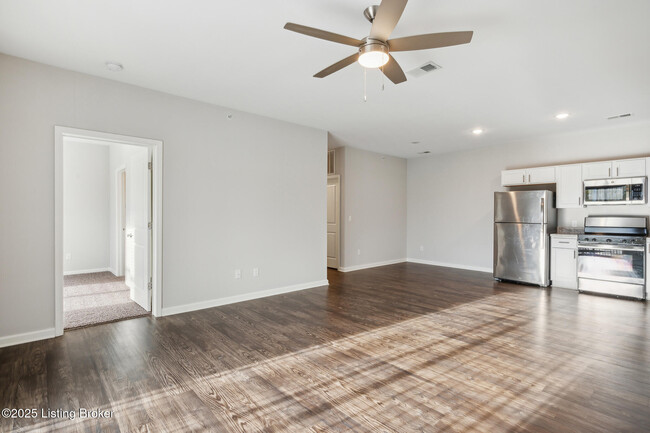 Photo - 2239 Charlestown Rd Apartment Unit 303