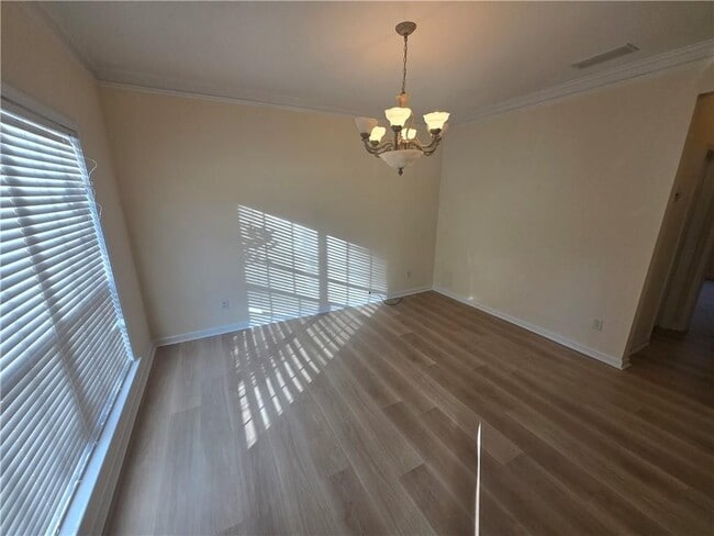 Photo - 2206 Creekway Dr