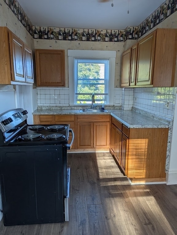 Photo - 37 Linden St
