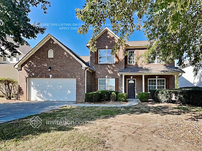 Photo - 610 Applegate Ln House