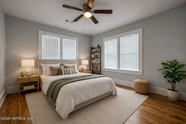 Photo - 2047 N Market St