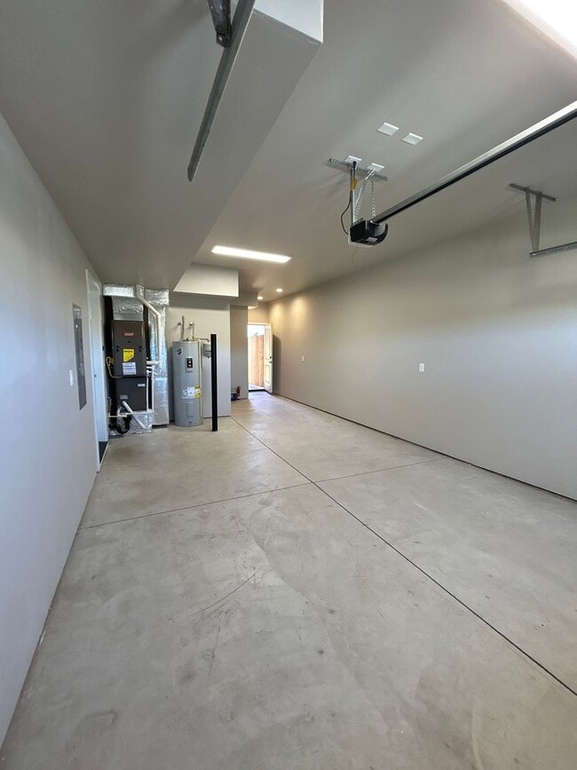 Photo - 2 Bedroom Townhouse in SW Redmond