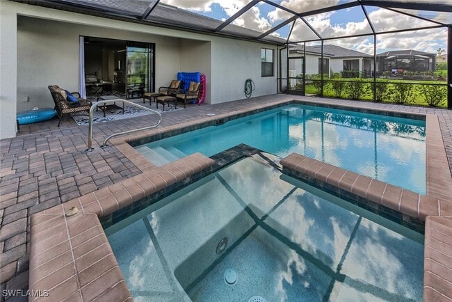 Building Photo - 19940 Beverly Park Rd