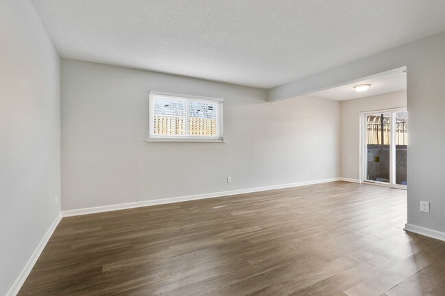MARTIN CITY FLATS