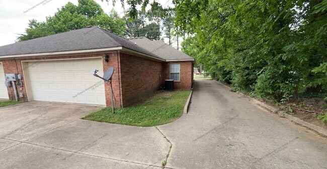 Photo - 4806 Park Ave