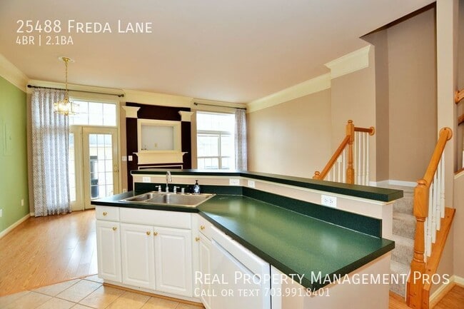 Photo - 25488 Freda Ln