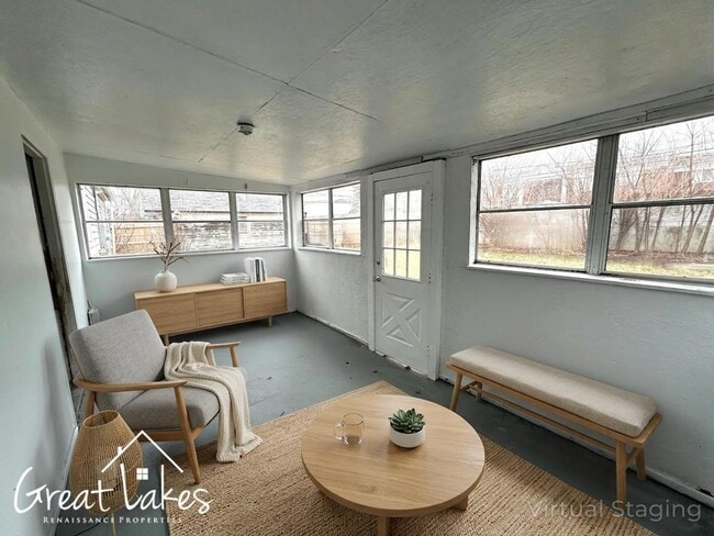 Photo - Beautiful 2 Bedroom 1 Bathroom now available for rent!