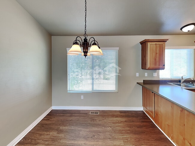 1518 W Citation Dr