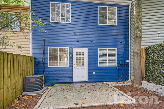 Photo - 1743 Napa Valley Ct SE