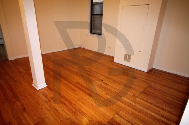 Photo - 2319 N Kedzie Blvd Apartment Unit 3149-1