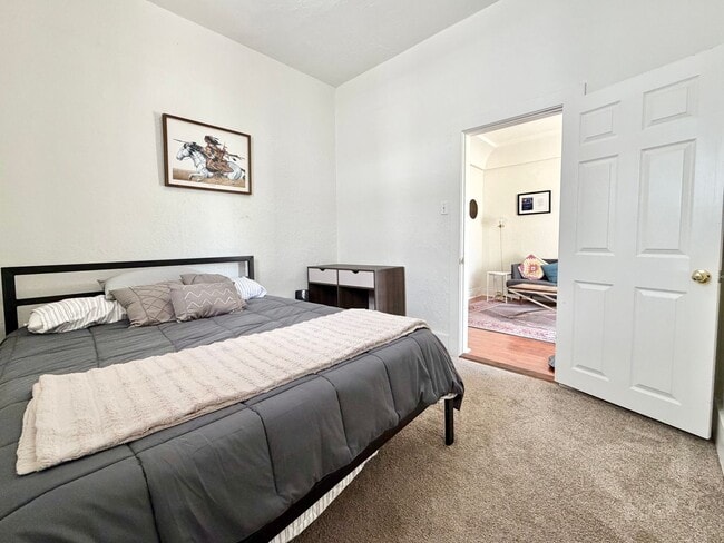 Photo - Updated 3-Bedroom Home Near Downtown & University of Utah