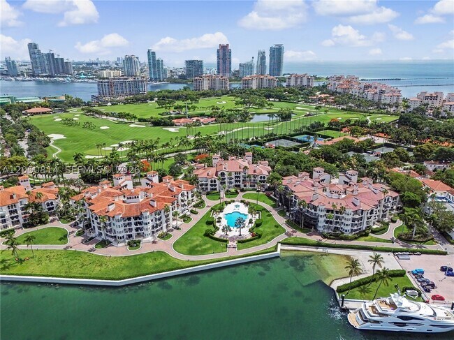 Photo - 2124 Fisher Island Dr Unit 2124