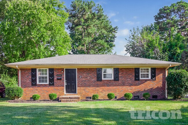 4300 Oak Forest Dr