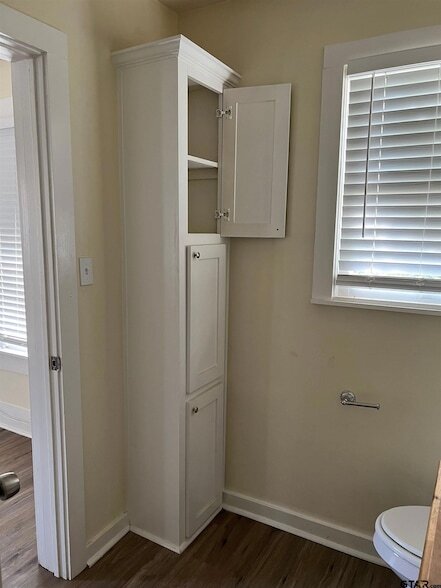 Photo - 1005 S Donnybrook Ave