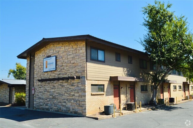 Building Photo - 5001 Bull Creek Rd Unit 103 Rental