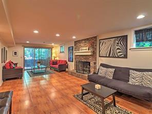 Photo - 843 Artwood Rd NE