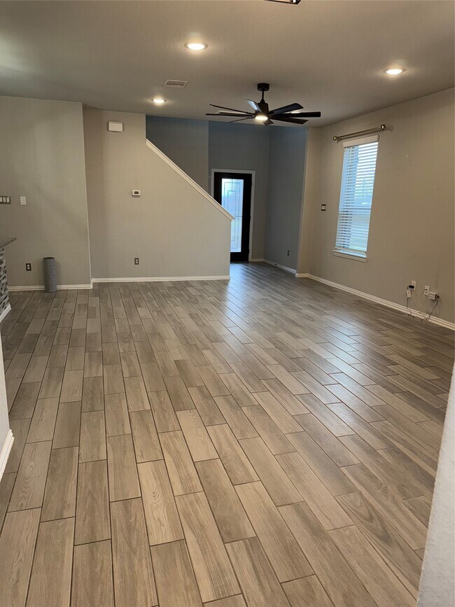 Photo - 31634 Brown Fern Dr