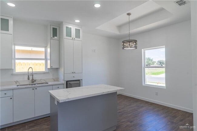 Photo - 14 N Sugar Bear Dr